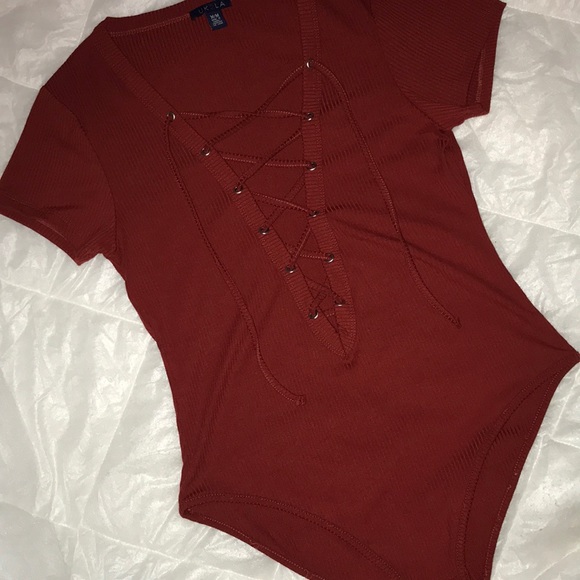 T-shirt bodysuit - Picture 2 of 2